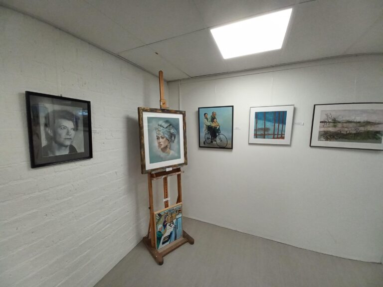 Expositie in de bibliotheek van Velp